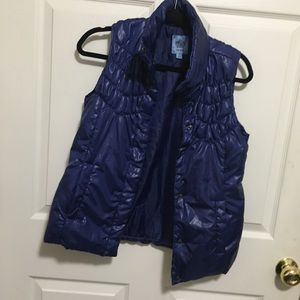 Small royal blue IZOD puffer vest